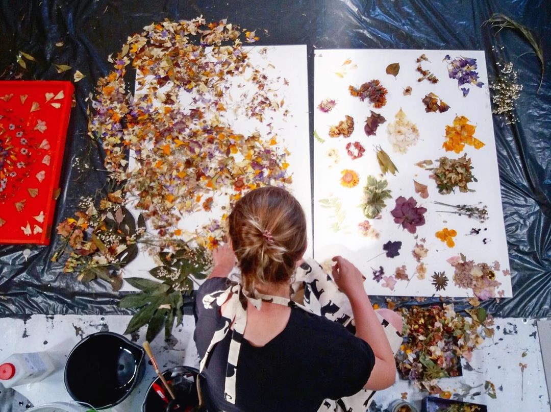 Di Polandia, Nungguin Bus Nggak Buang Waktu Sia-Sia